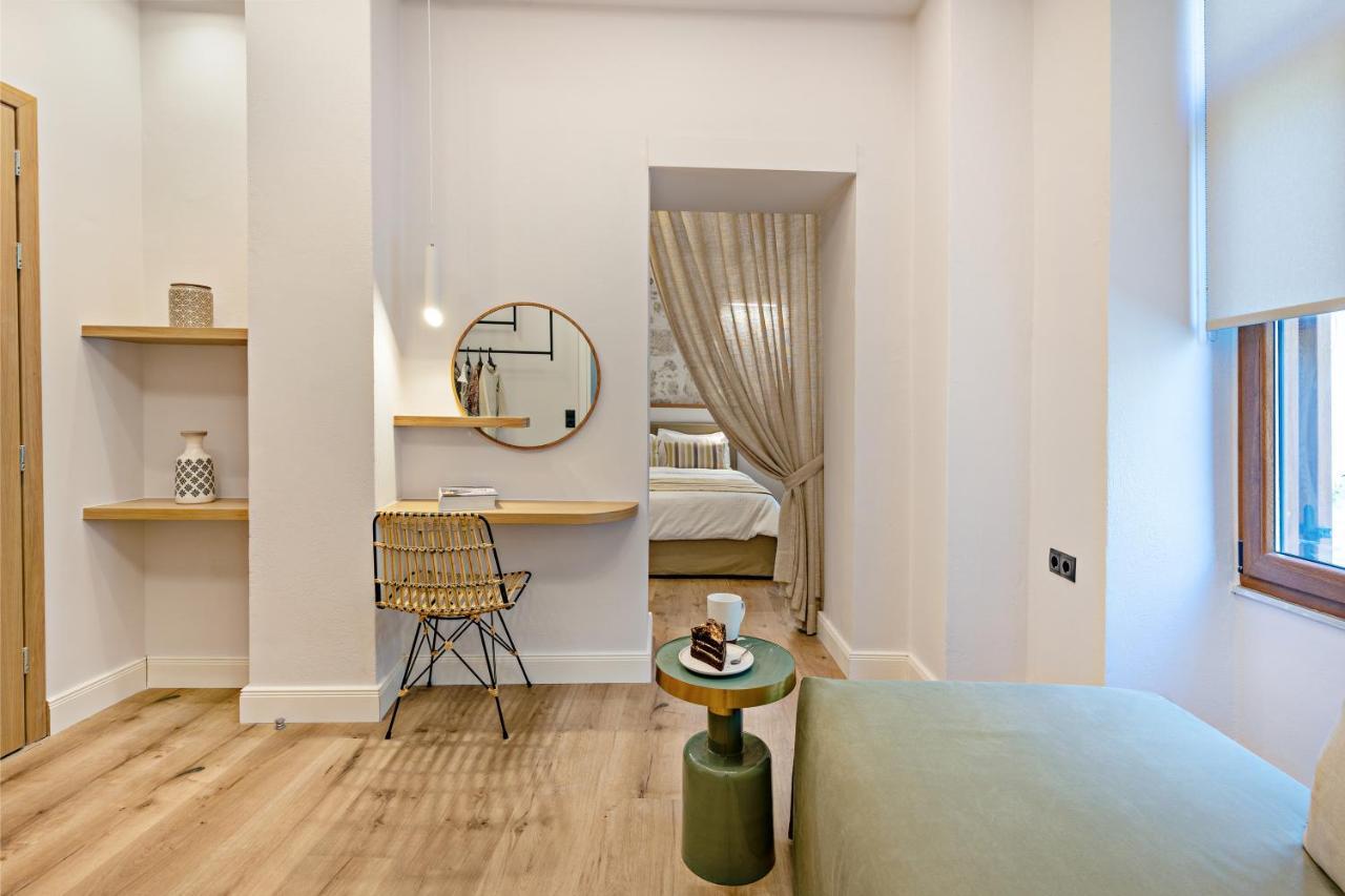 העיירה רתימנו Oniro Suites מראה חיצוני תמונה